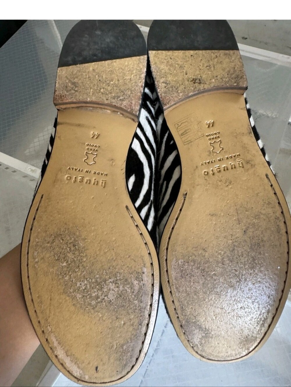 Men Zebra Print Hair Loafers with Gold Chain Accent - Picture 6 of 10